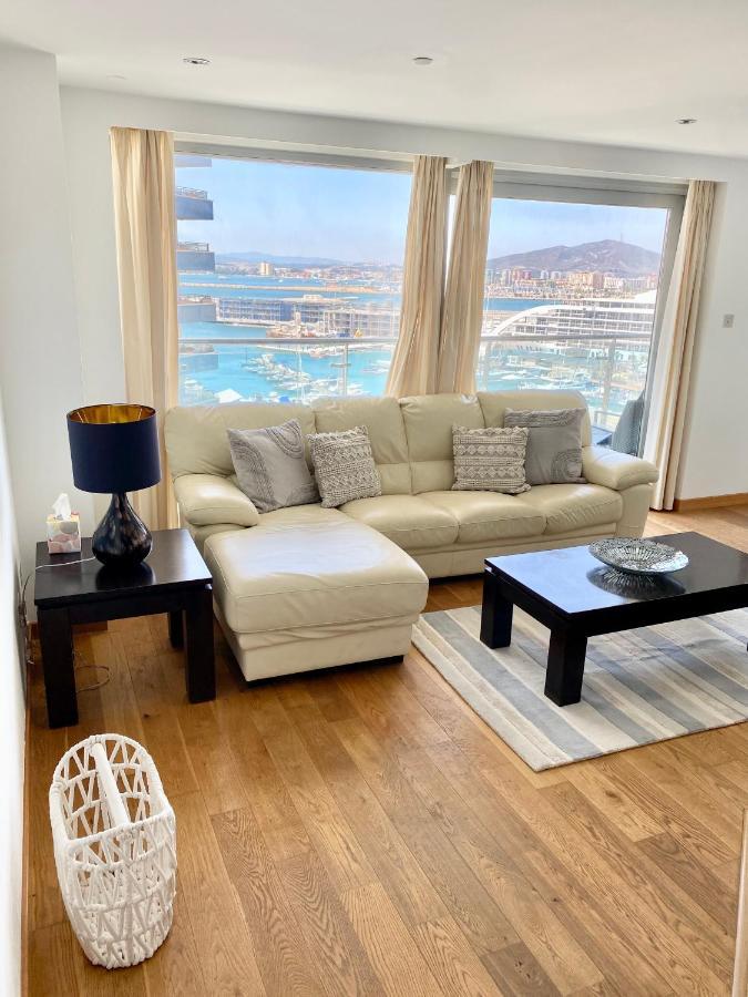 Ocean Village Lovely 2 Bedroom Apartment Gibraltar Exterior photo